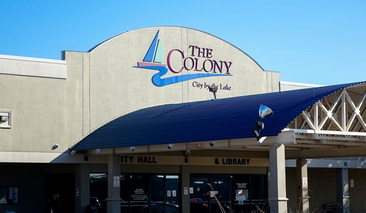 the colony website design